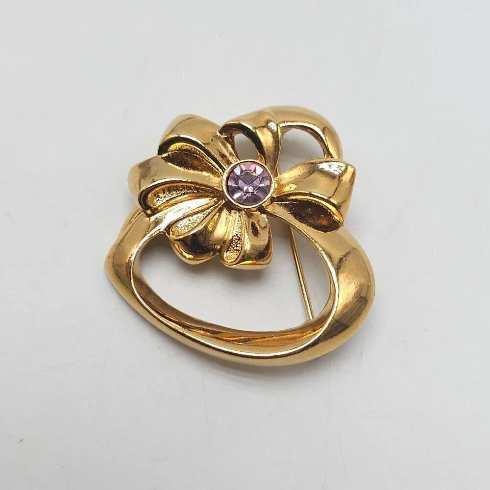 Avon Gold Tone Heart Brooch With Floral Pink Rhinestone Accent Vintage